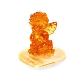 Фигурка &quot;Ангел сидит&quot; из Янтаря и эпоксидной смолы