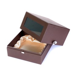 Короб витражный под сувениры из дизайнерской бумаги и атласа